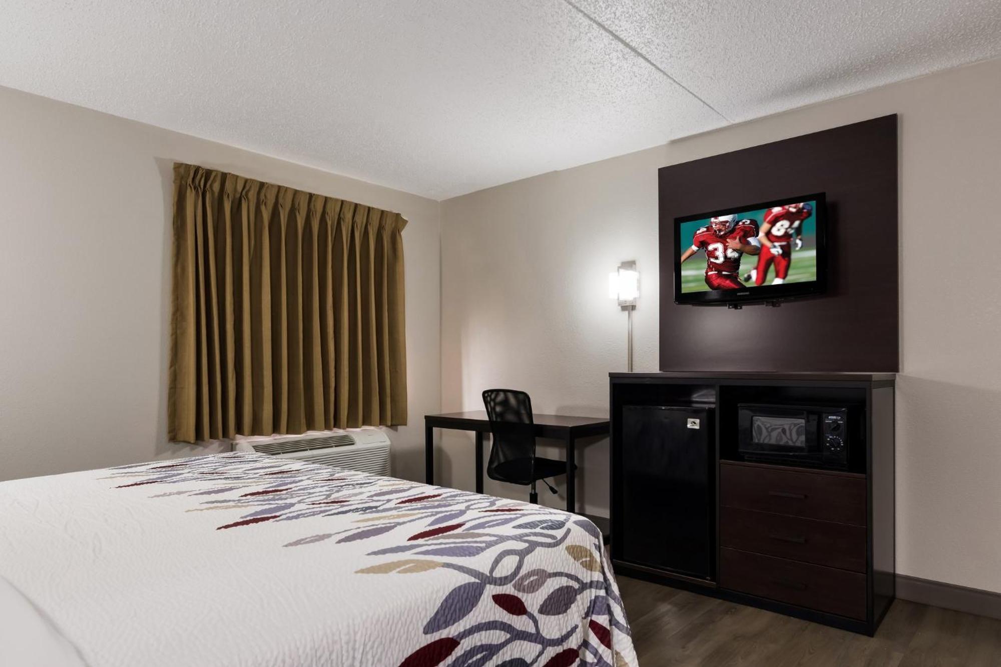 Red Roof Inn Hartford- New Britain Eksteriør billede
