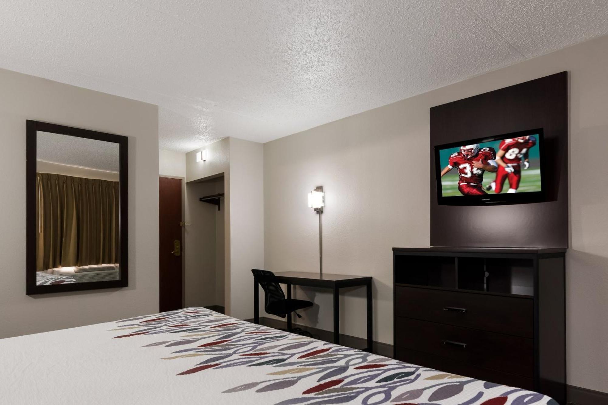 Red Roof Inn Hartford- New Britain Eksteriør billede
