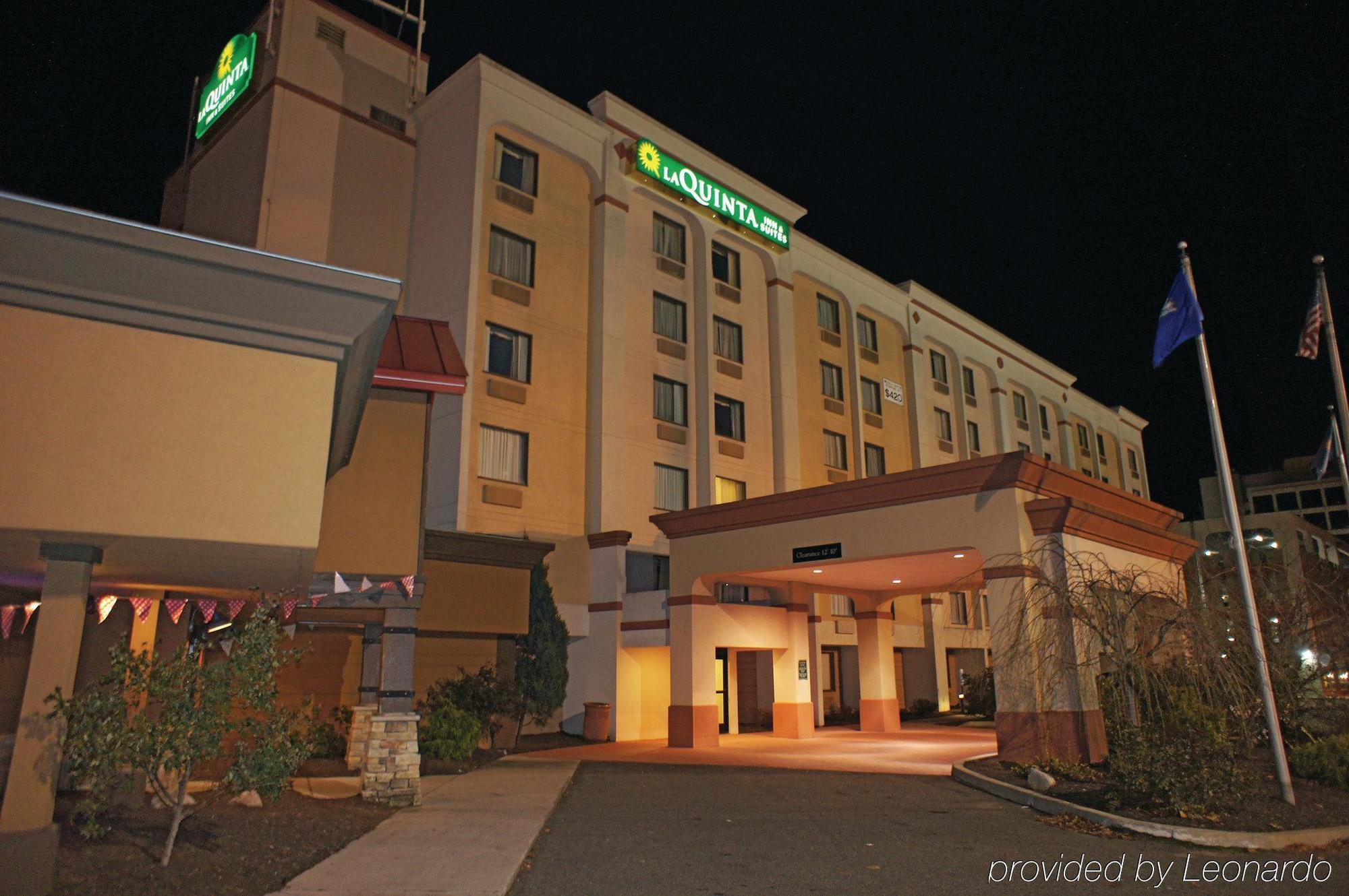 Red Roof Inn Hartford- New Britain Eksteriør billede
