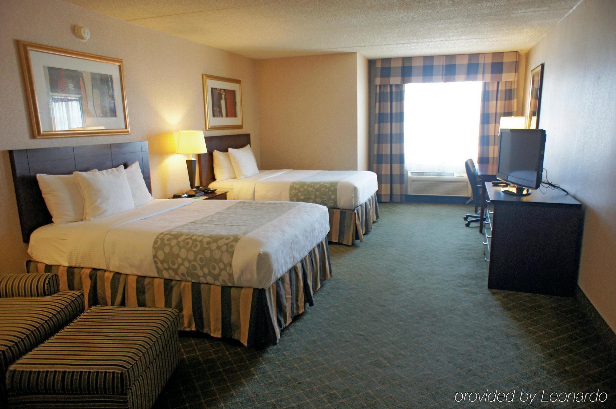 Red Roof Inn Hartford- New Britain Eksteriør billede