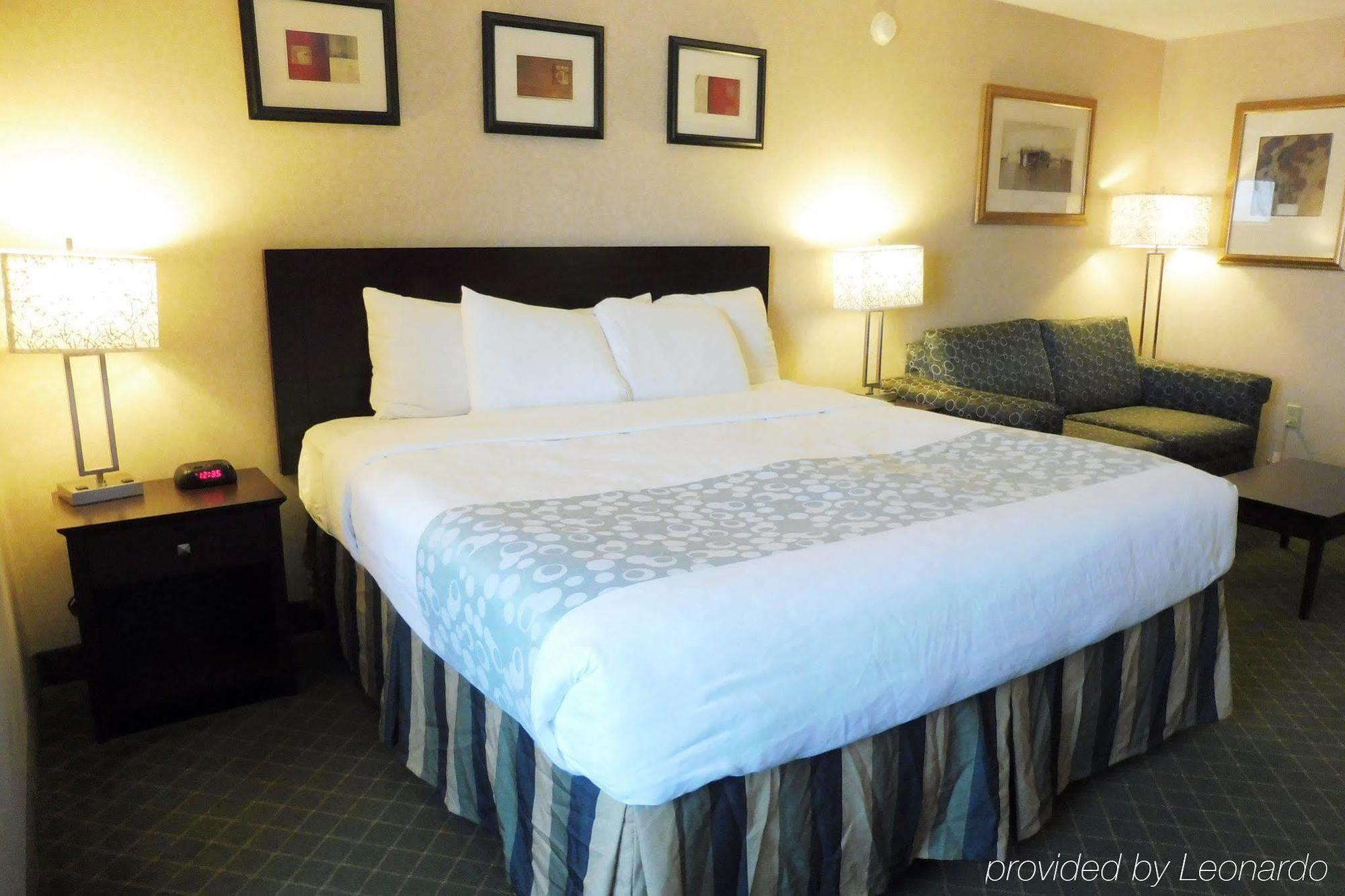 Red Roof Inn Hartford- New Britain Eksteriør billede