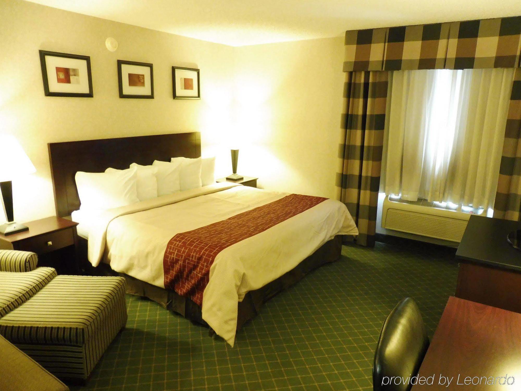 Red Roof Inn Hartford- New Britain Eksteriør billede